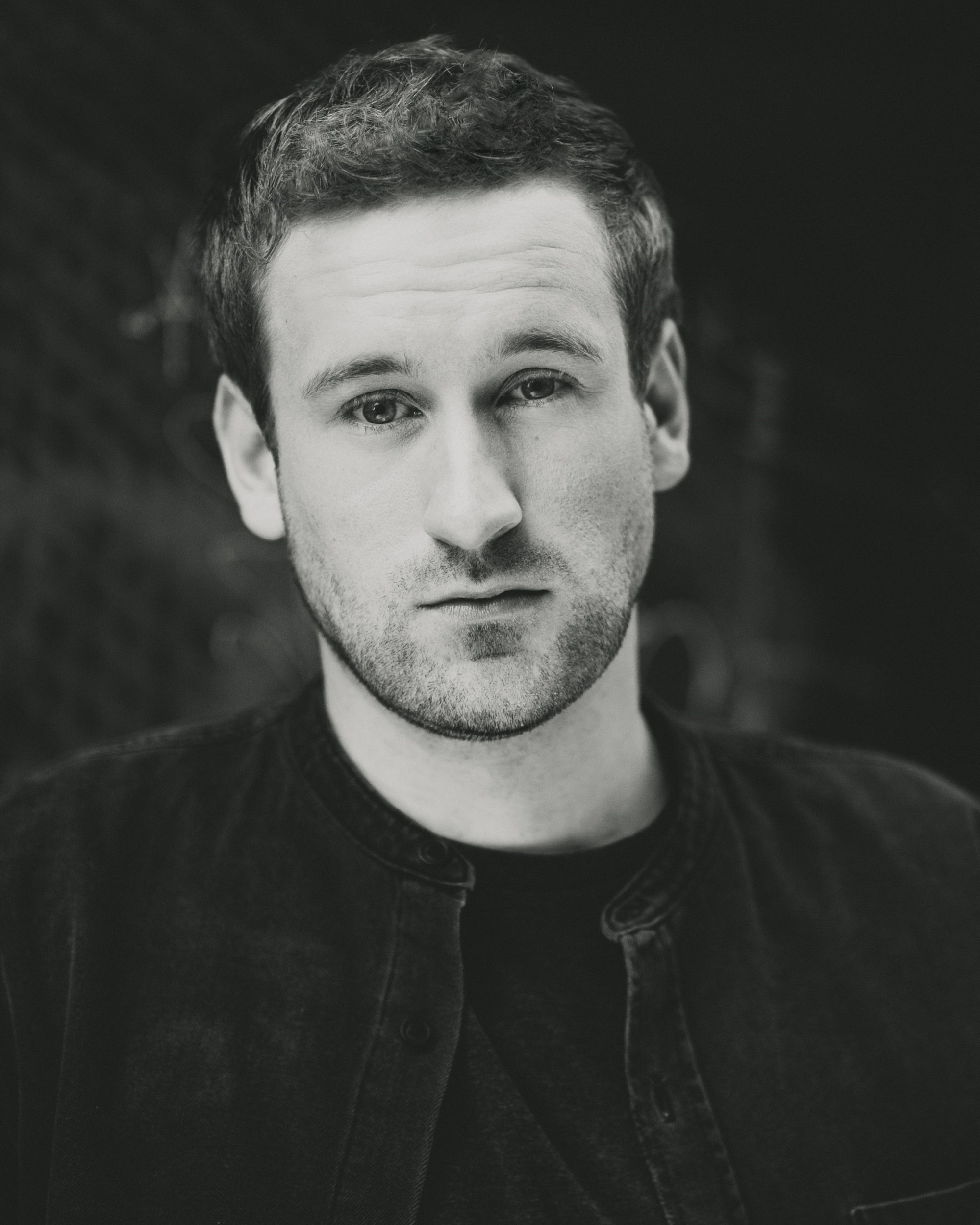 actor Benjamin J. Edwards large photo