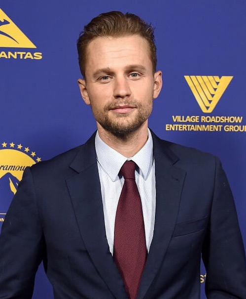 actor Matt Levett large photo