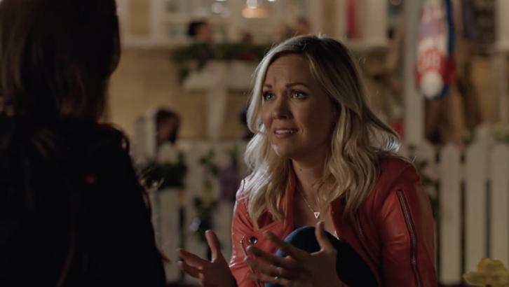 actor Emilie Ullerup large photo