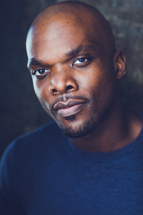 actor Leopold Manswell large photo