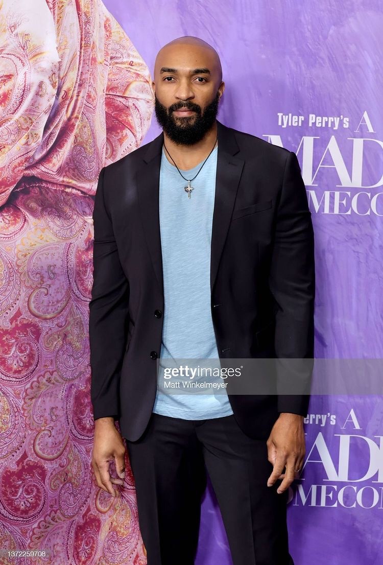 actor Amani Atkinson large photo