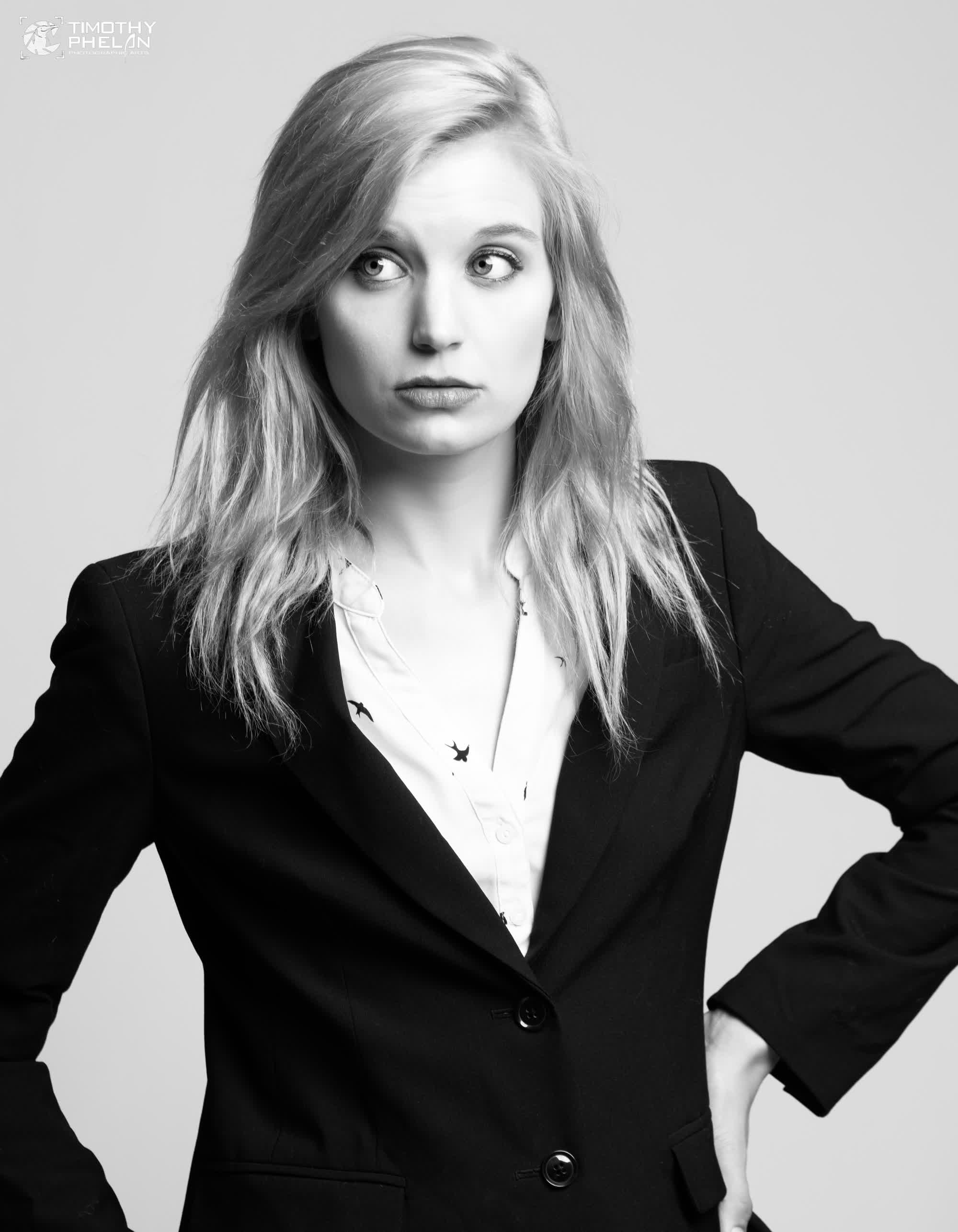 actor Amber Anne large photo