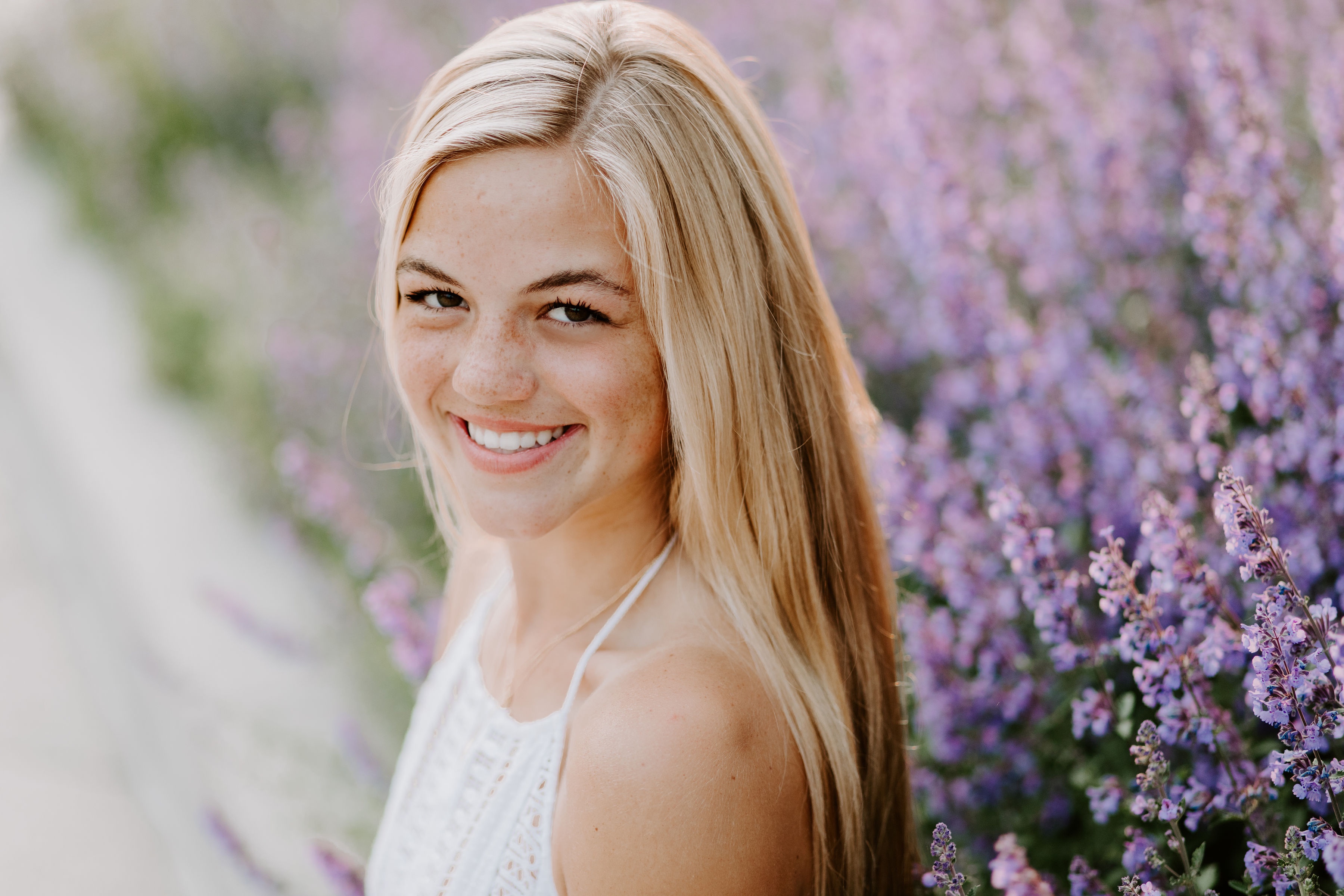 actor Ellie Melander large photo