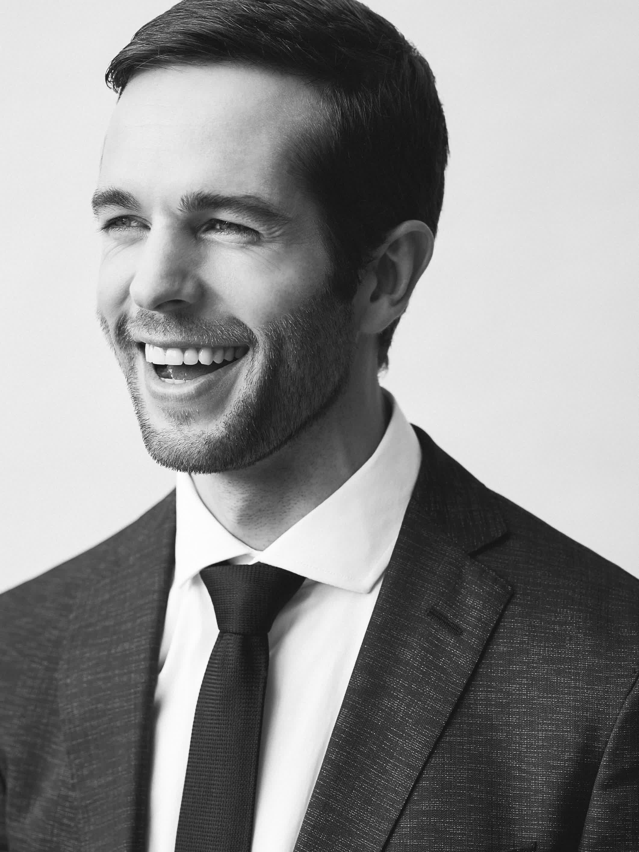 actor Eric Hicks large photo