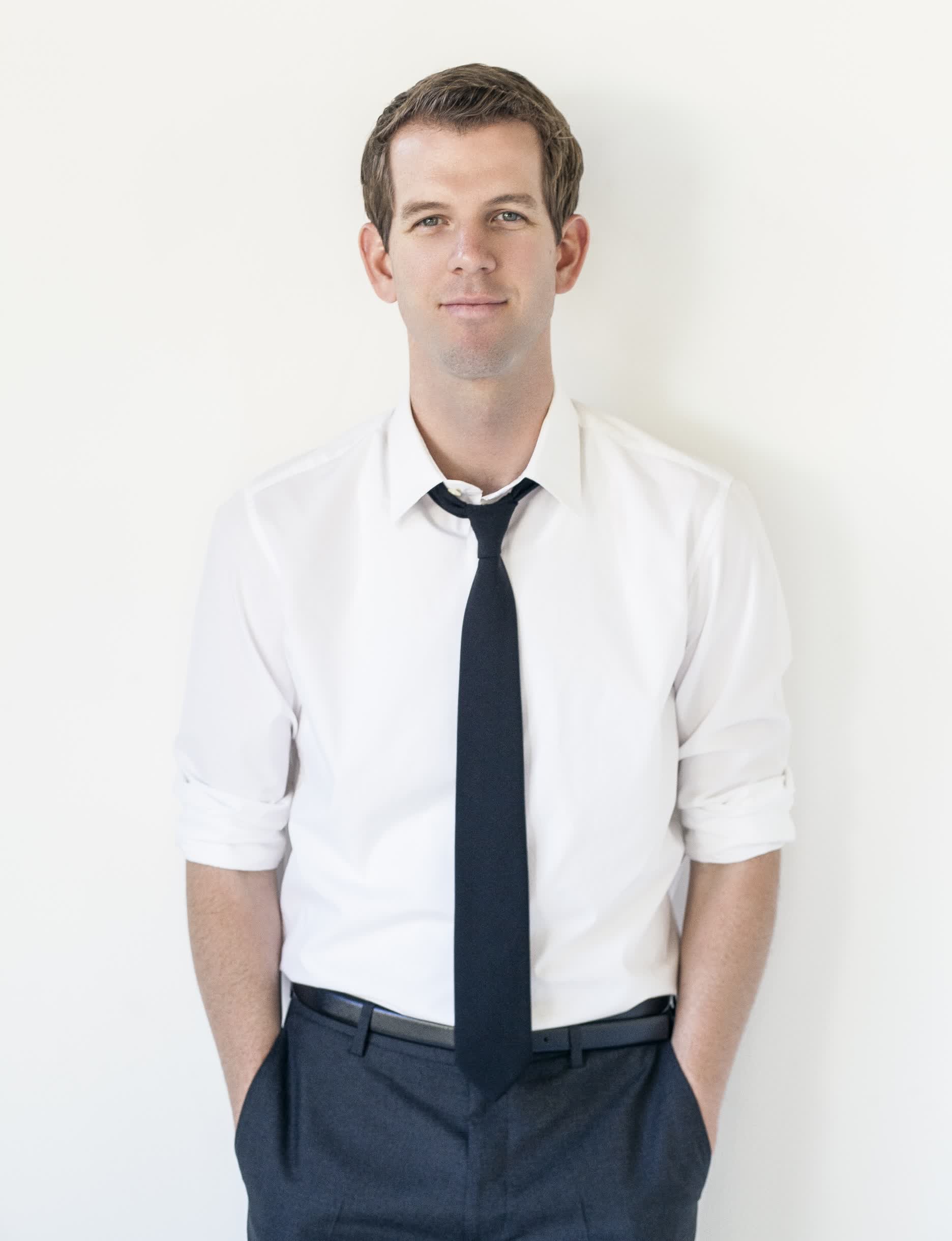 actor Matt Hobby large photo