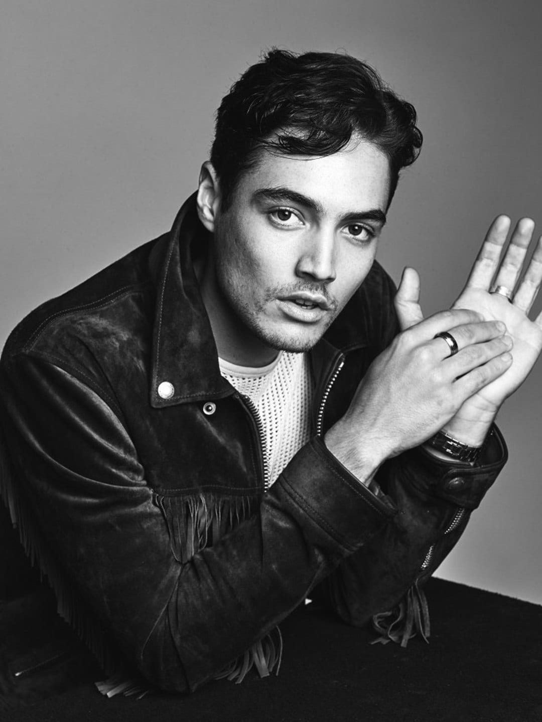 actor Levi Dylan large photo