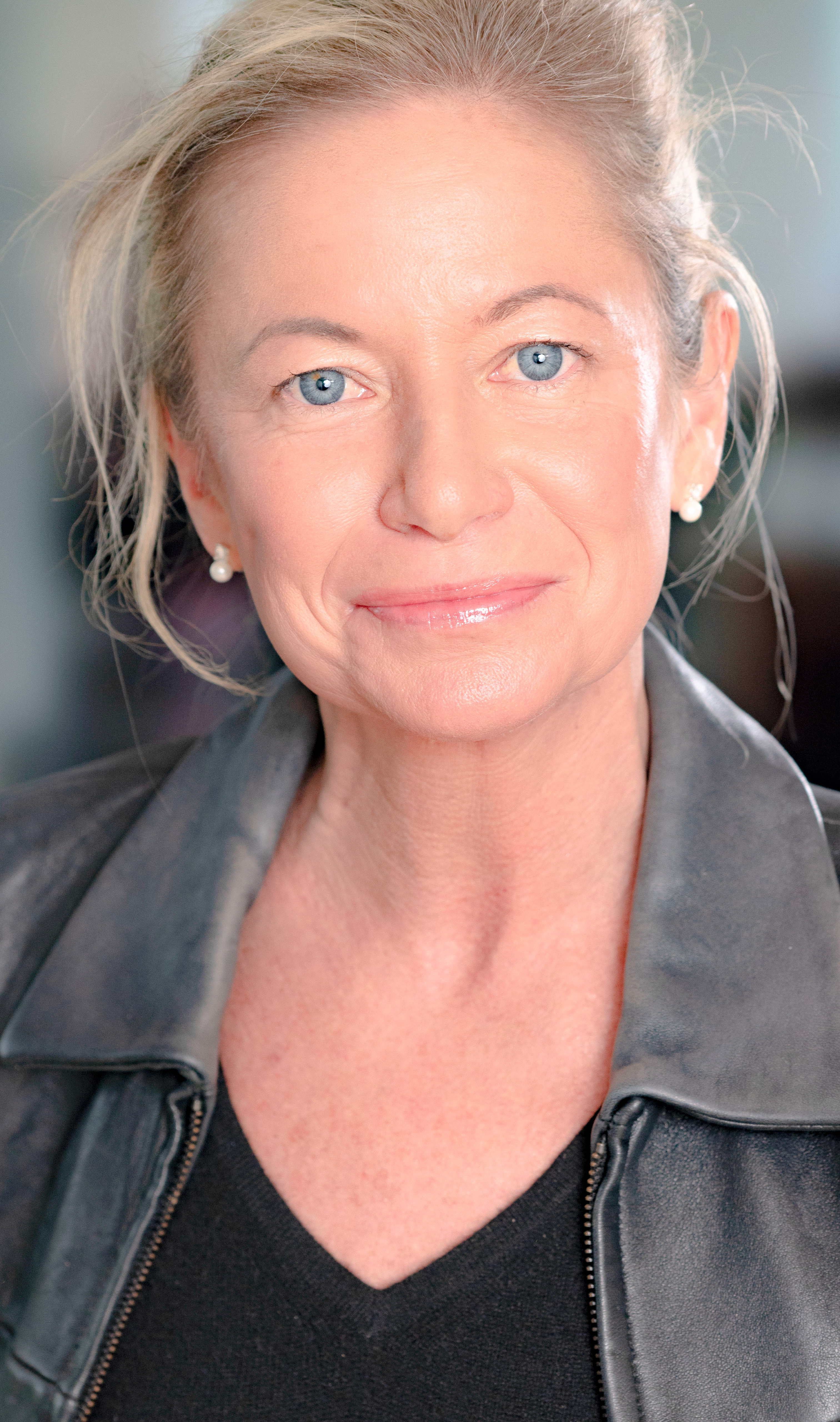 actor Tracy Brotherton large photo