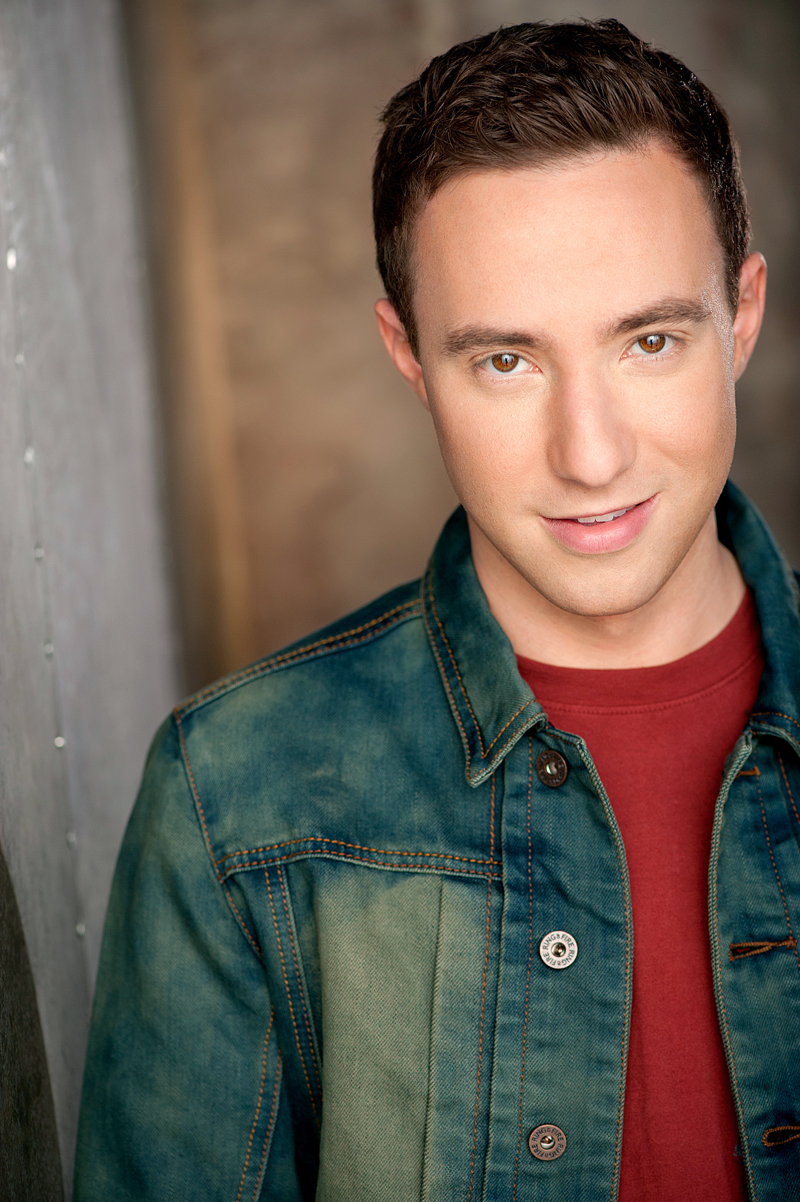 actor Max Mittelman large photo