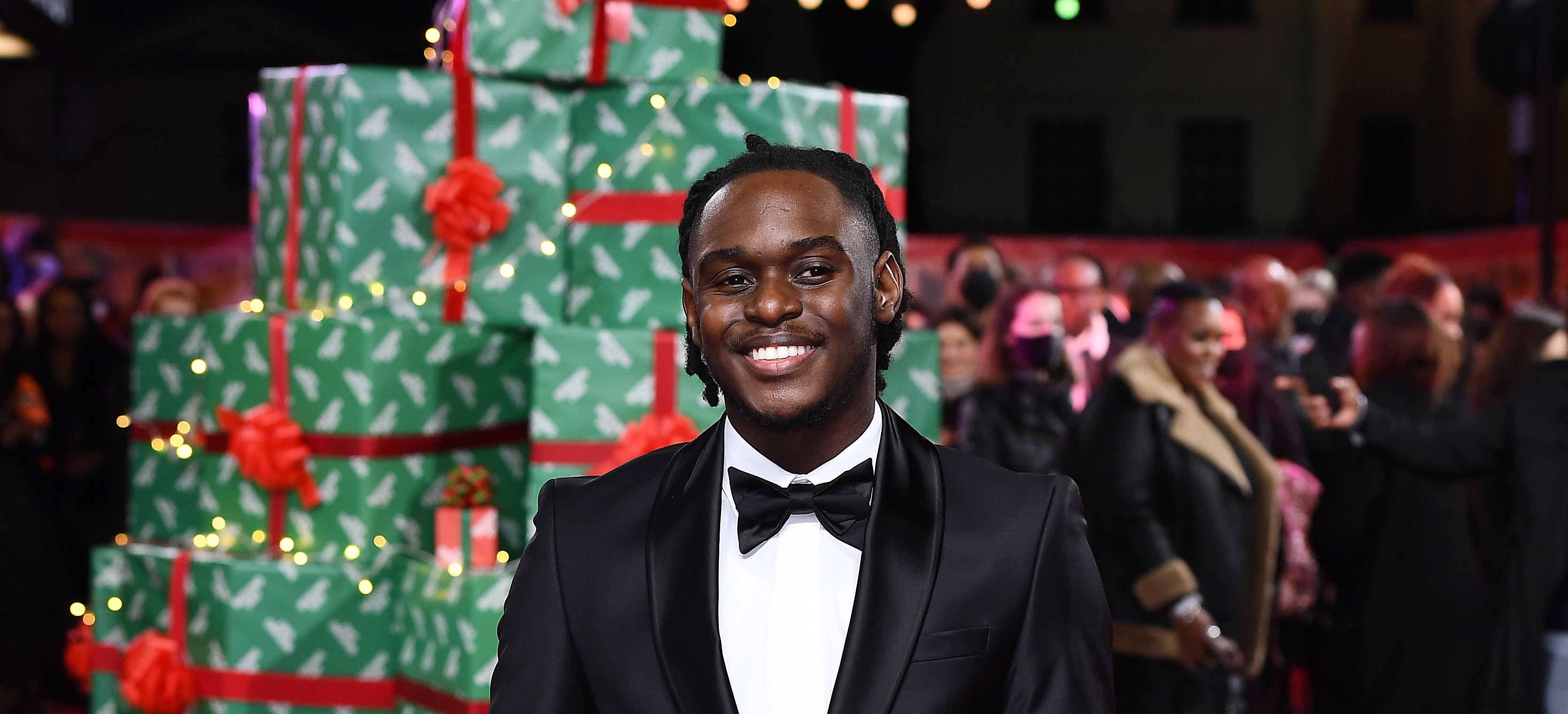 actor Joshua Maloney large photo