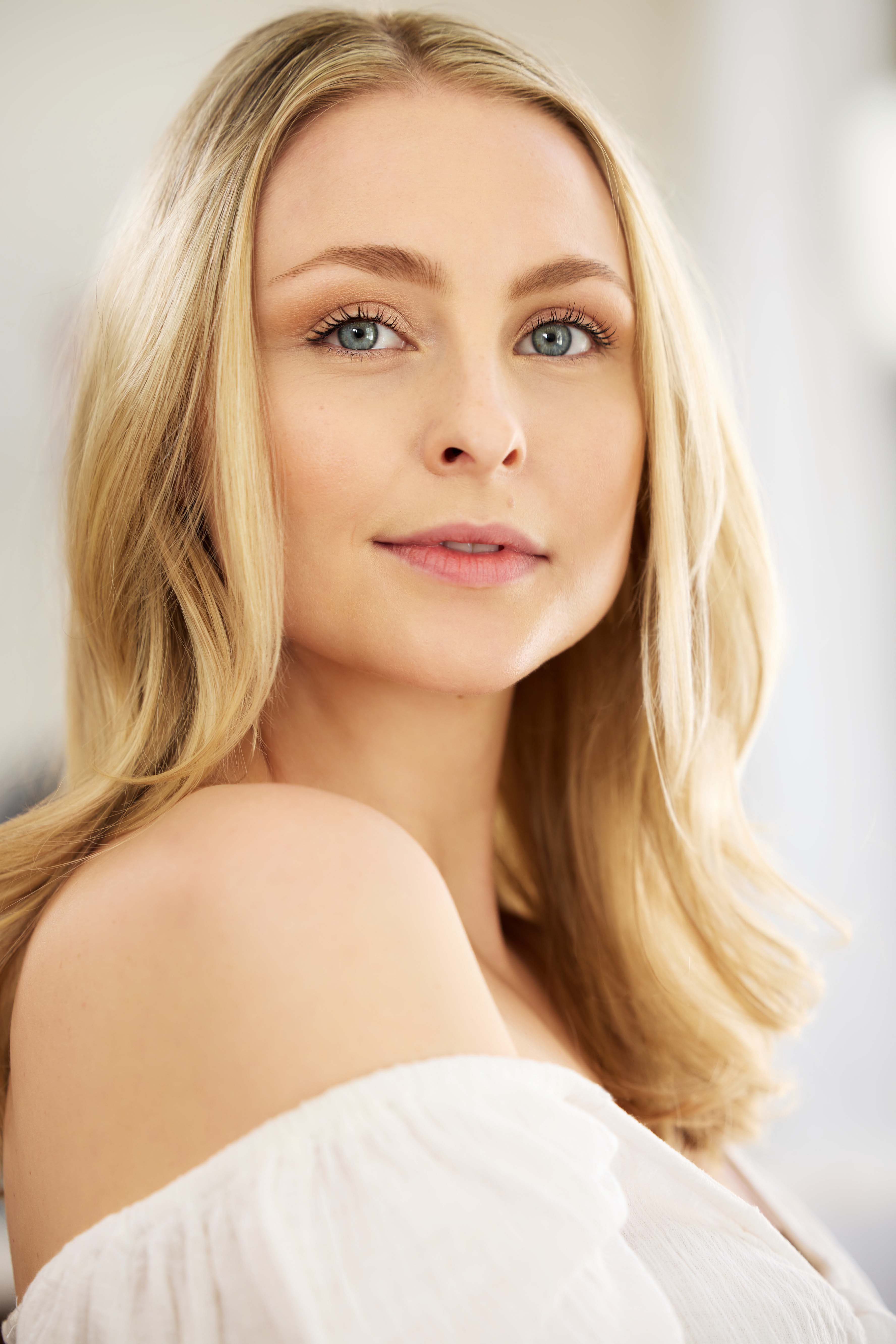 actor Shelby Wulfert large photo