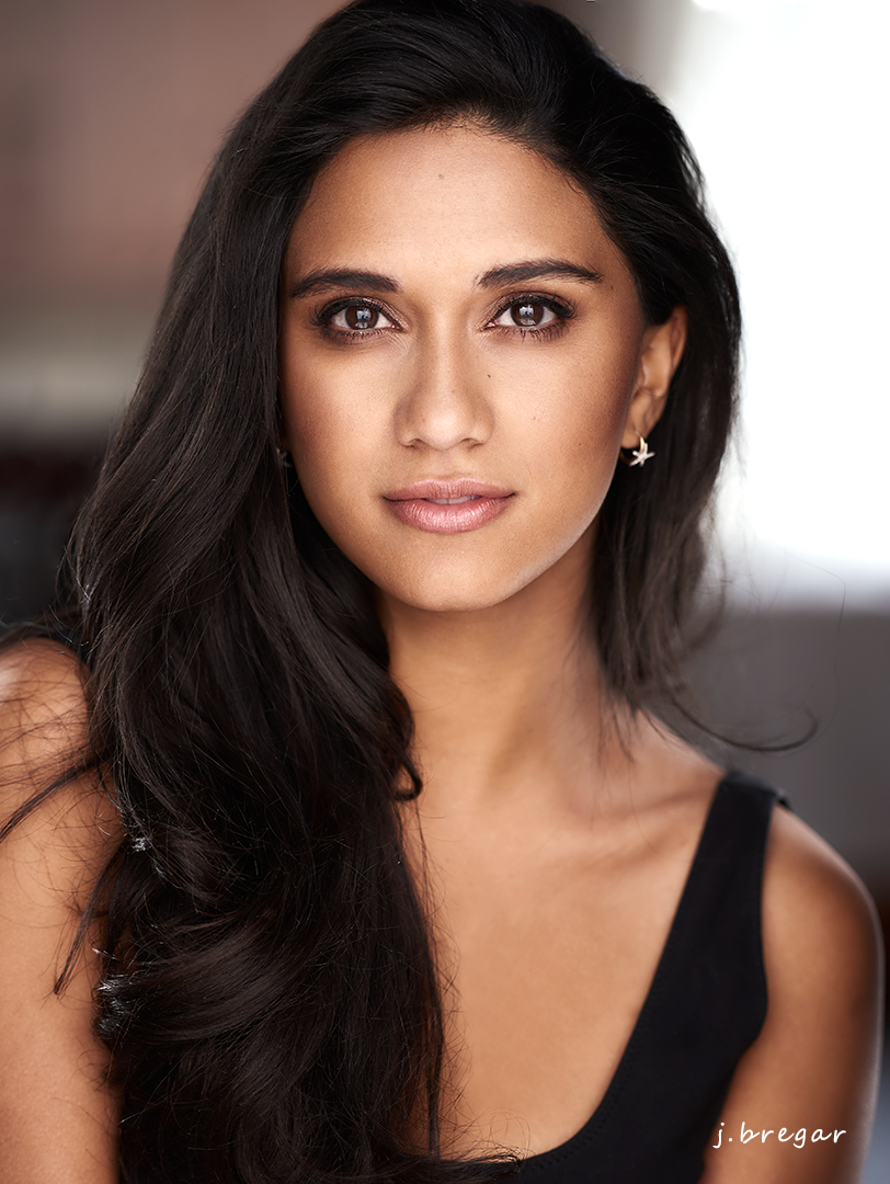 actor Seher Khot large photo