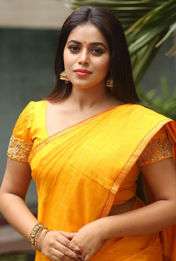 actor Shamna Kasim large photo