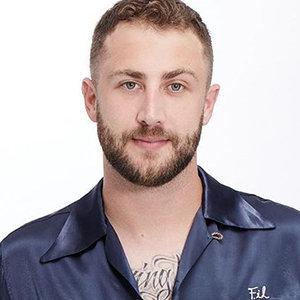 actor Jordan McGraw large photo