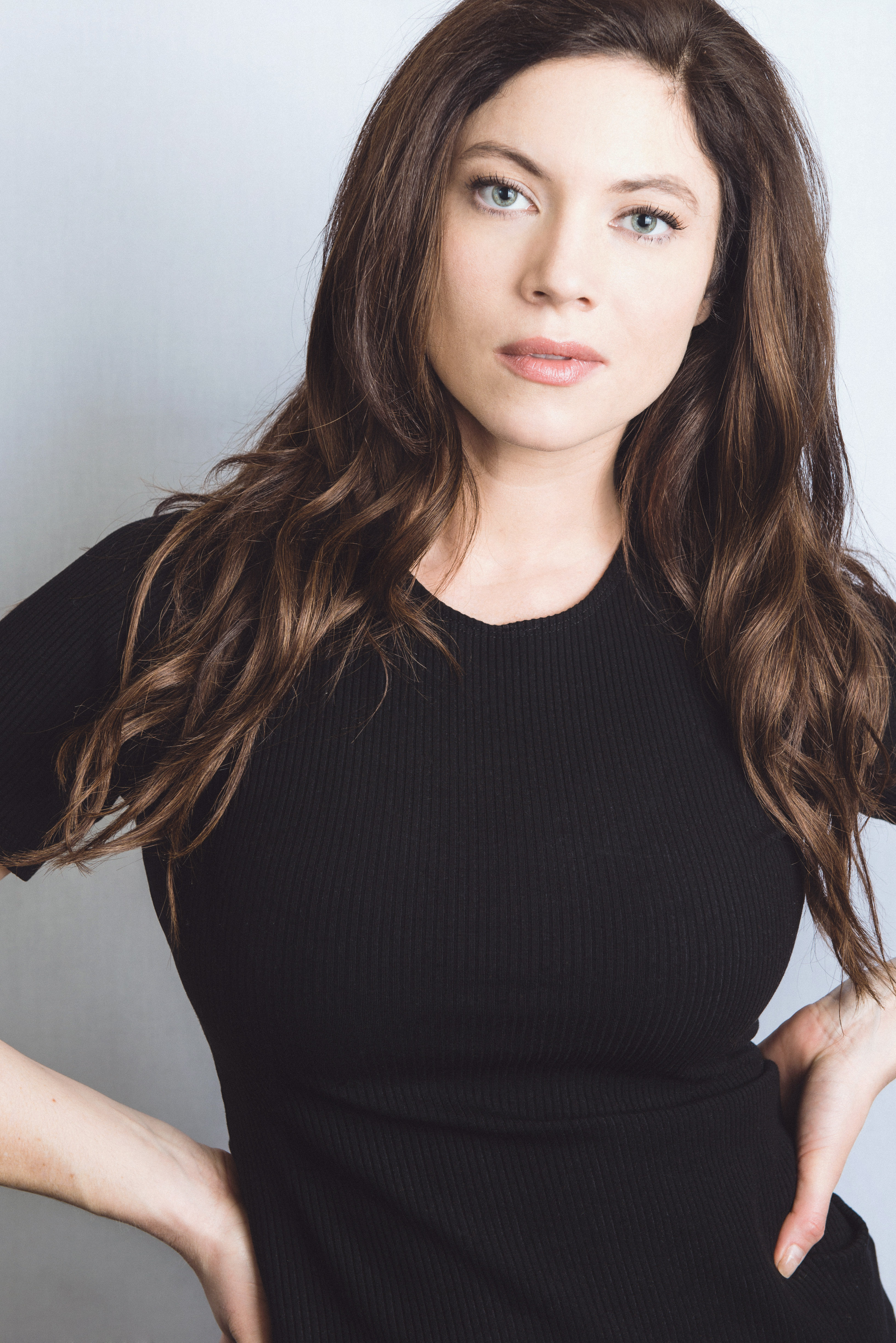 actor Jessica Bues large photo