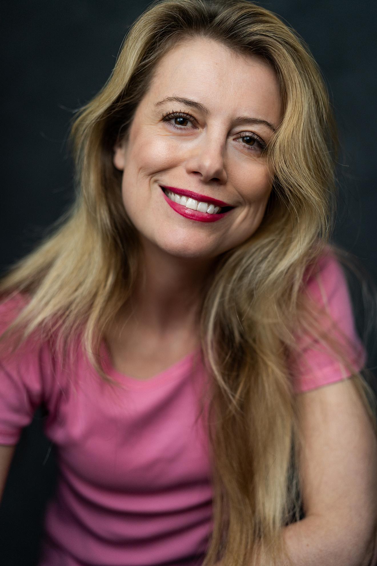 actor Charlotte Mounter large photo