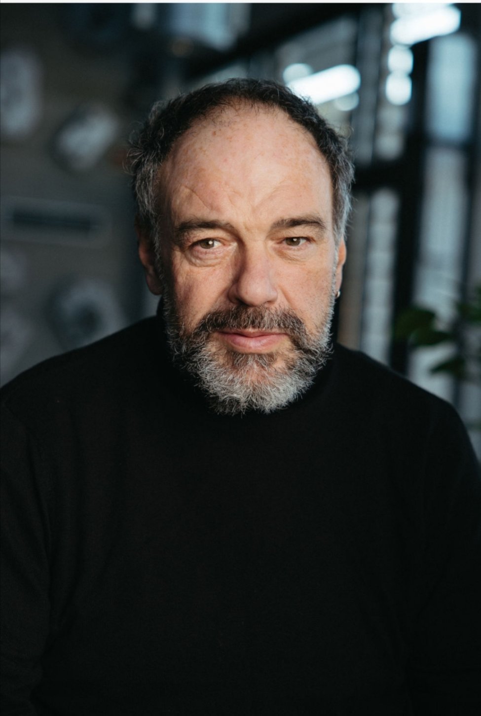 actor Franco Ravera large photo