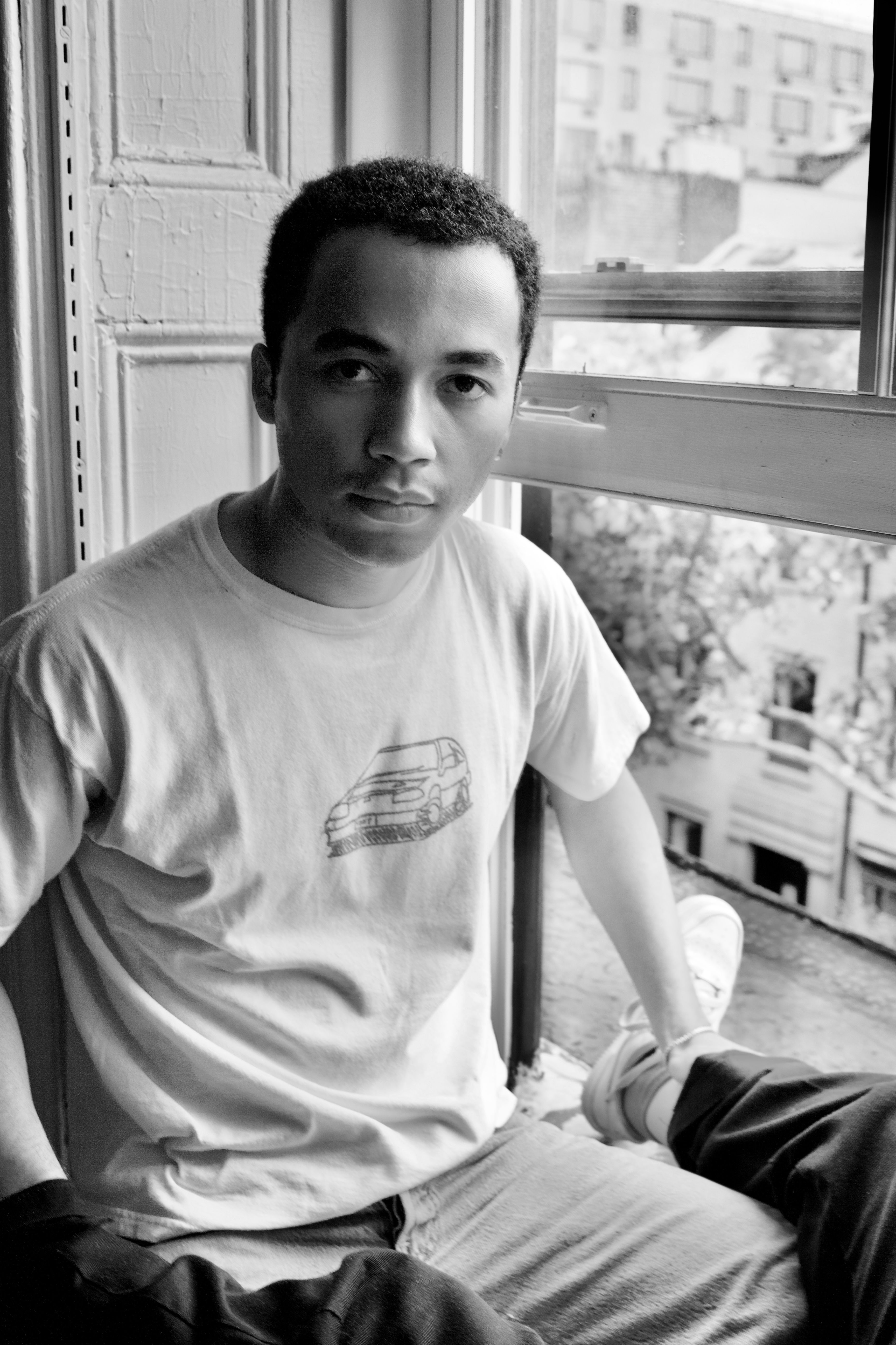 actor Raymond Cham Jr. large photo