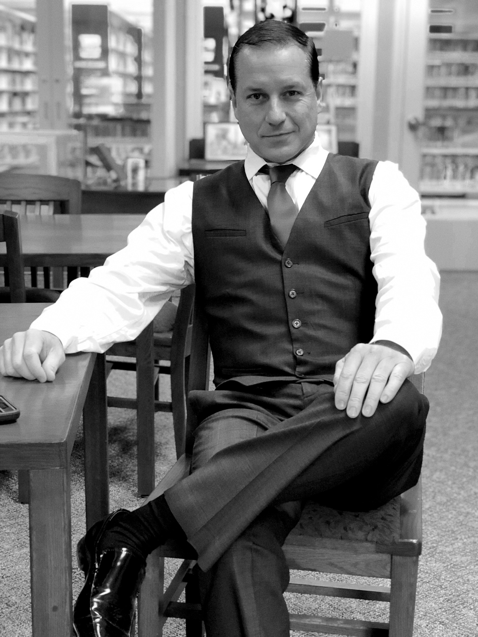 actor Levi Burdick large photo