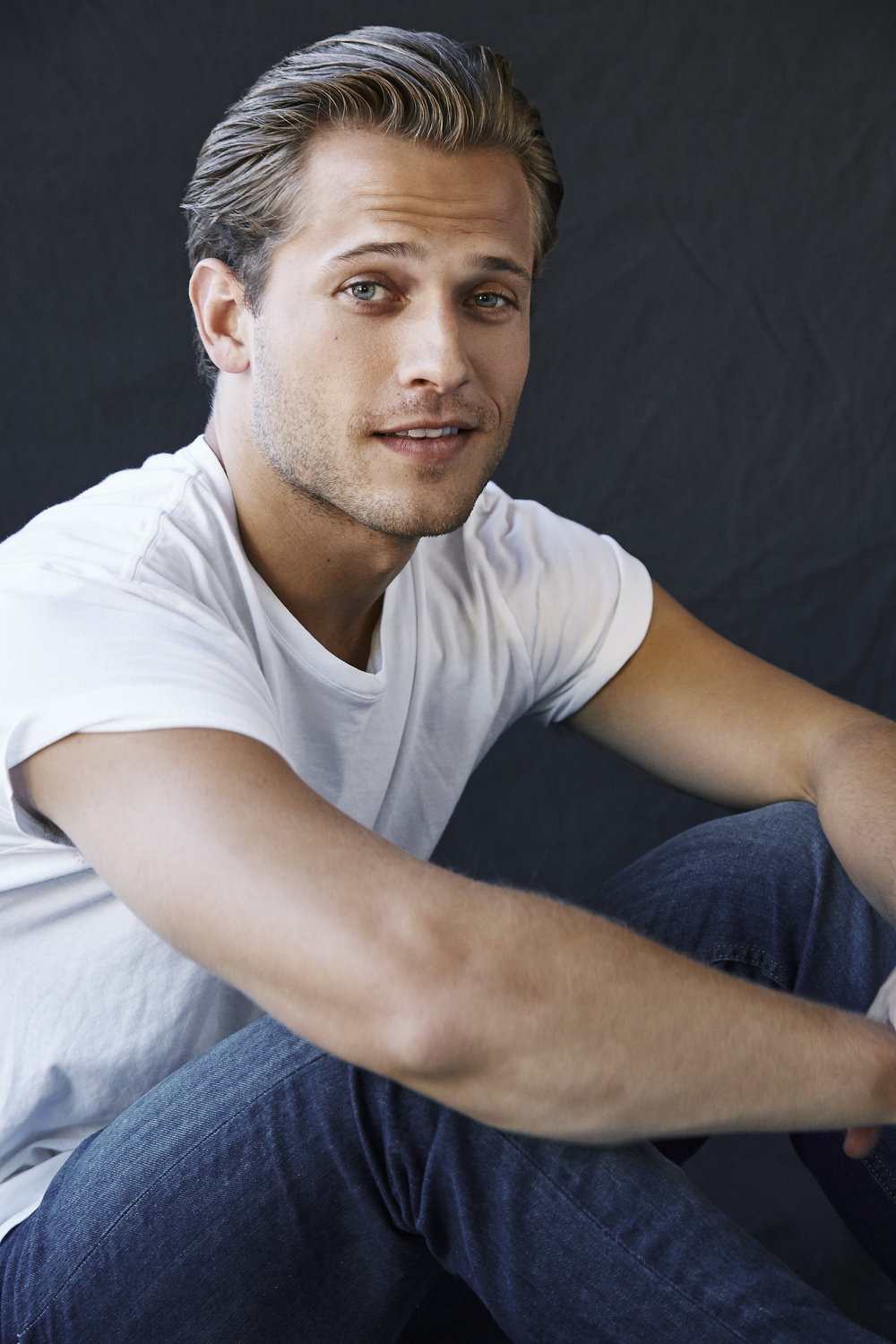 actor Wyatt Nash large photo