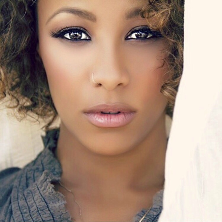 actor Asia'h Epperson large photo