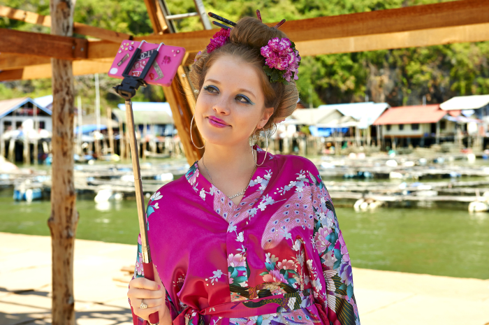 actor Jella Haase large photo