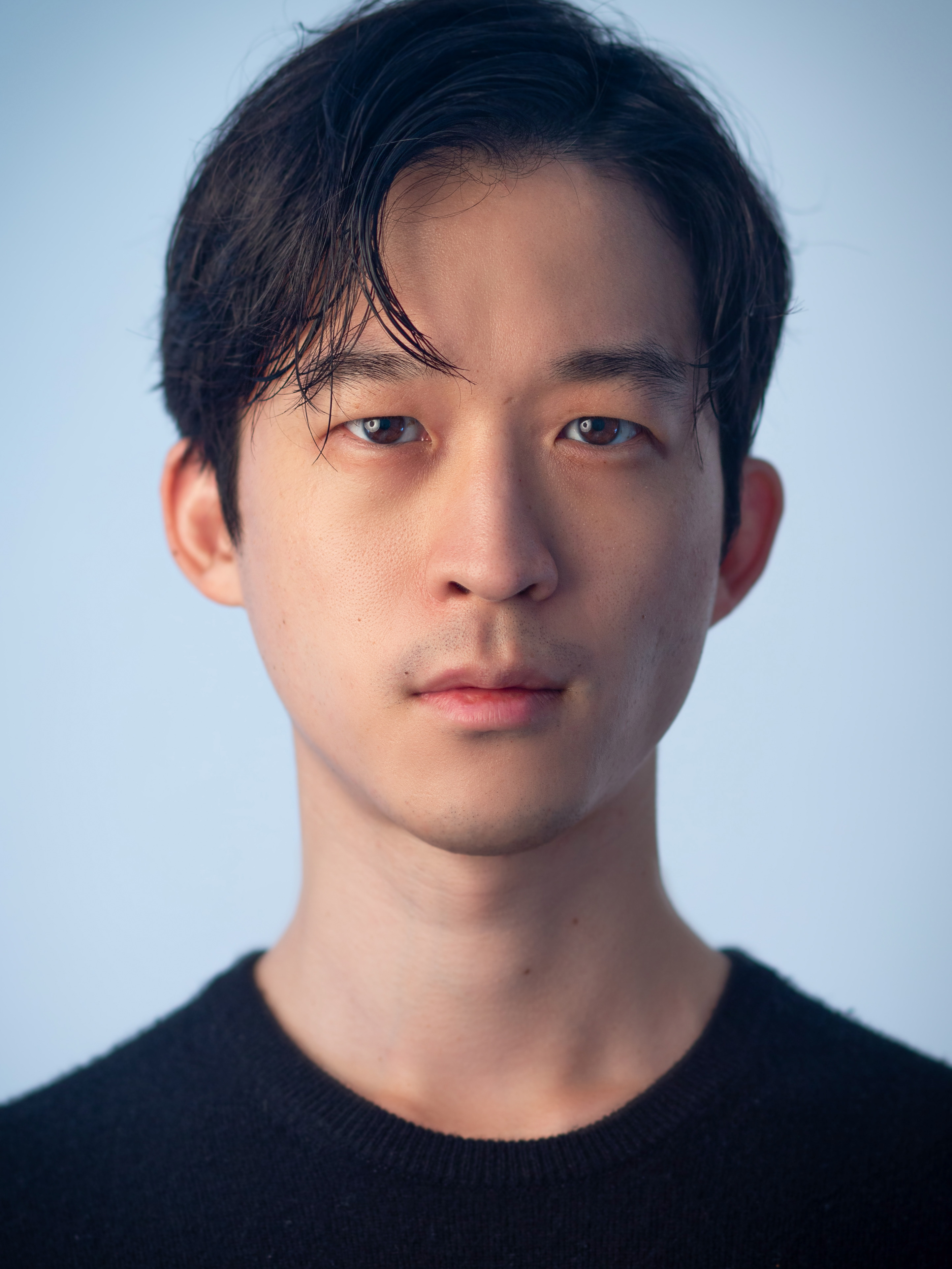 actor Yun Jeong large photo