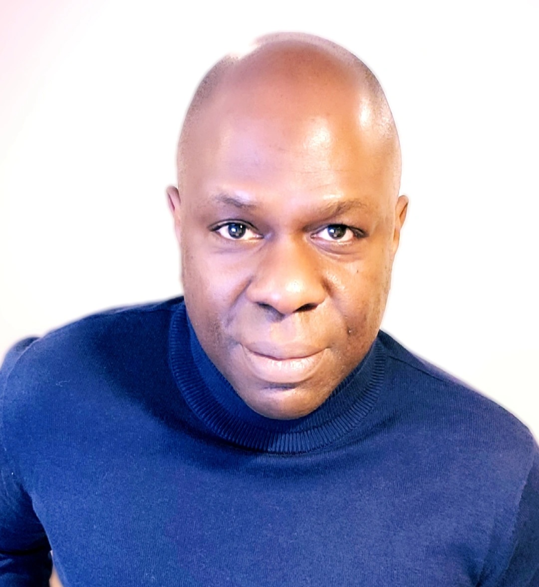 actor Robert Nahum large photo