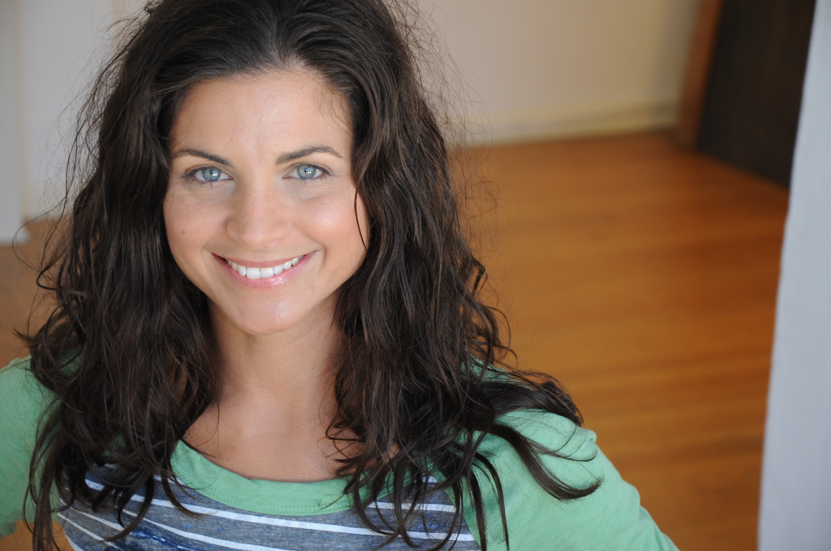 actor Georgie Kidder large photo