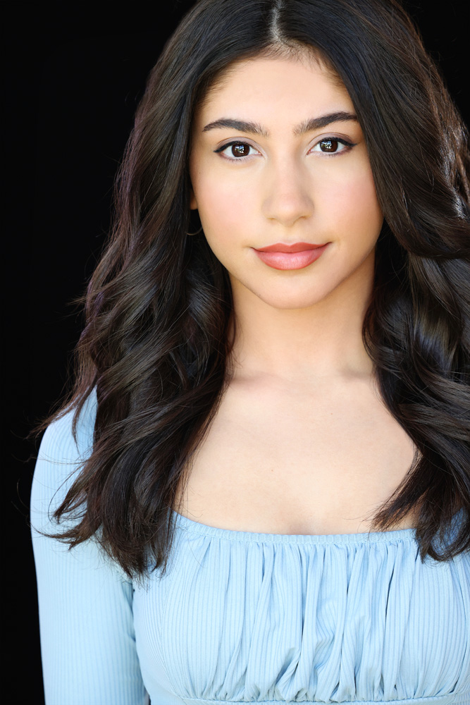 actor Isabella Ferreira large photo