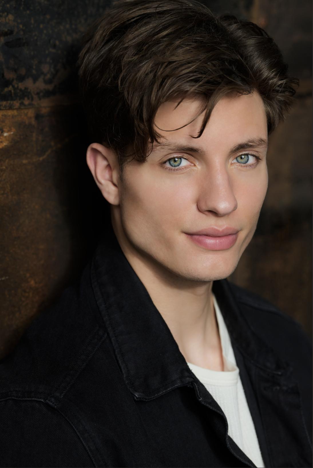 actor Matt Rife large photo