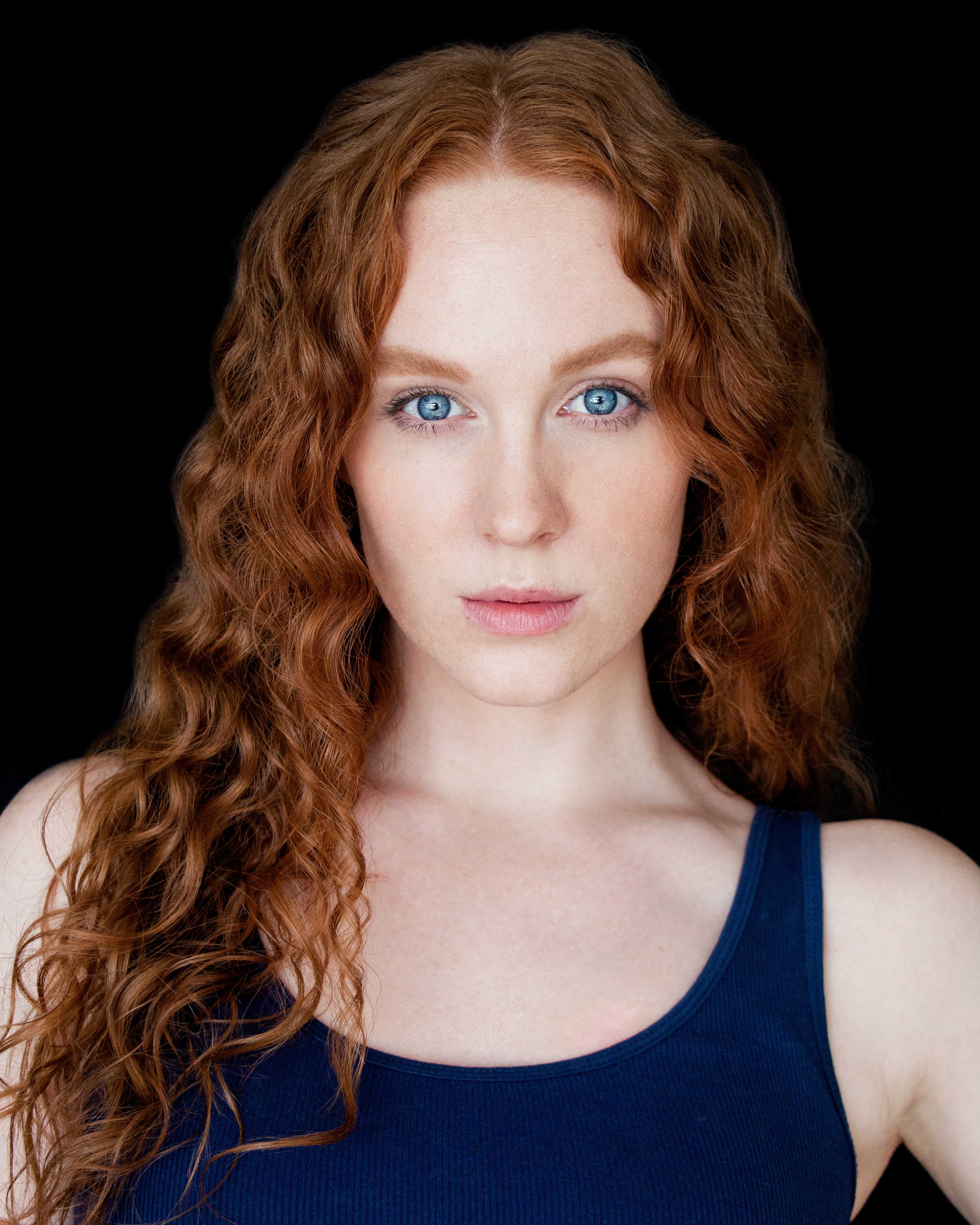 actor Natalie Farrow large photo