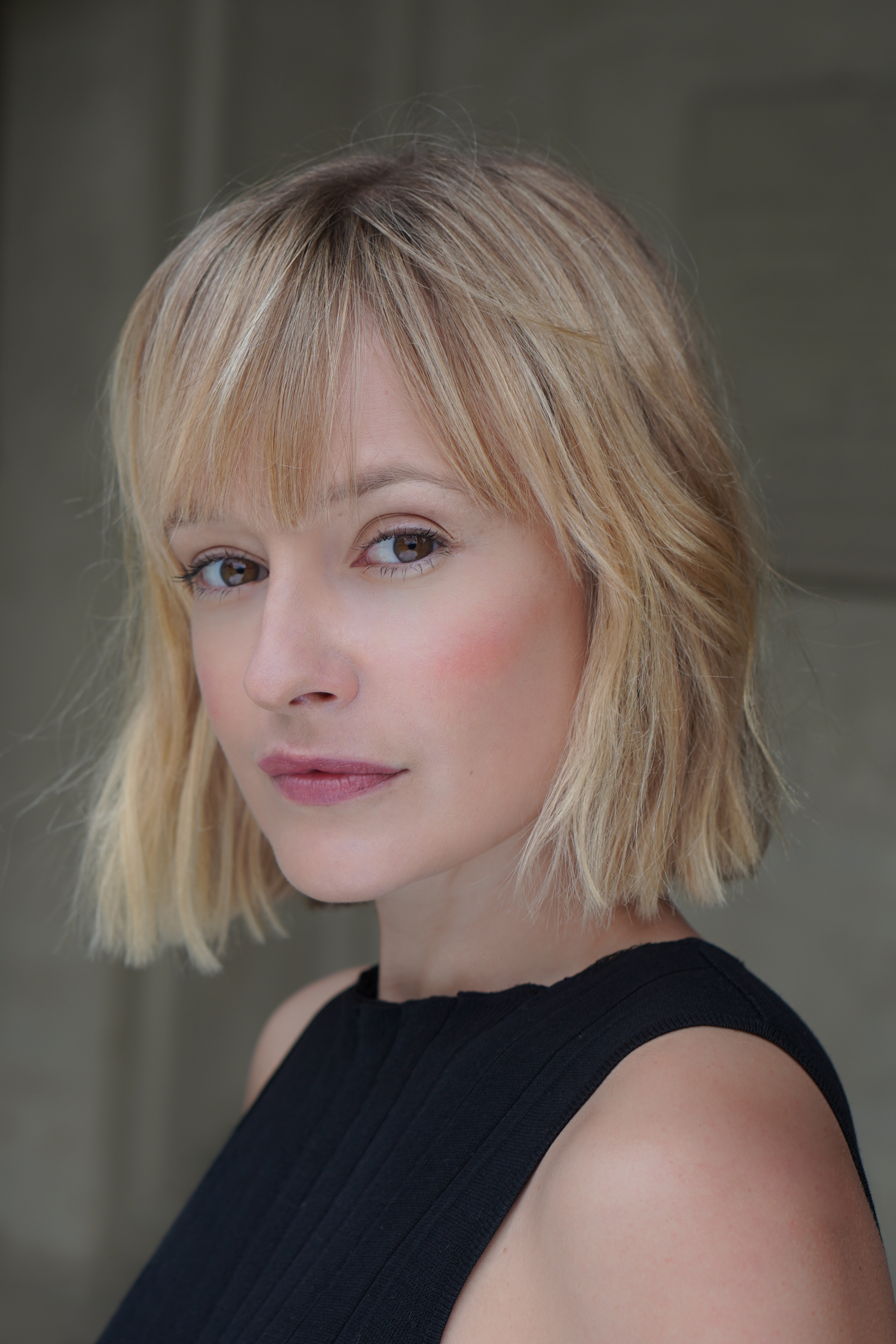 actor Nathalie Buscombe large photo