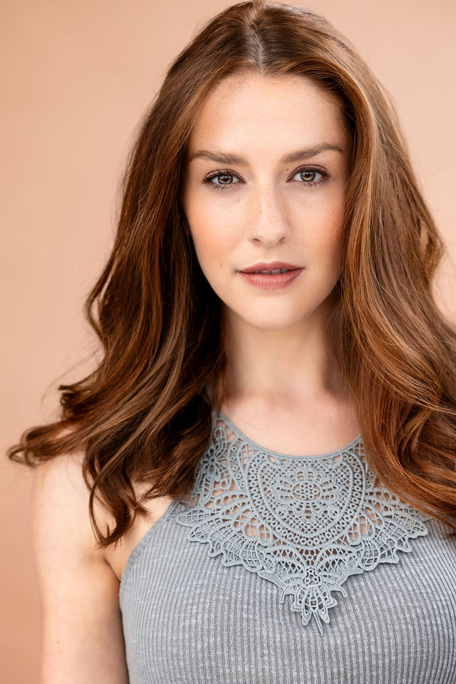 actor Kayla Gibson large photo