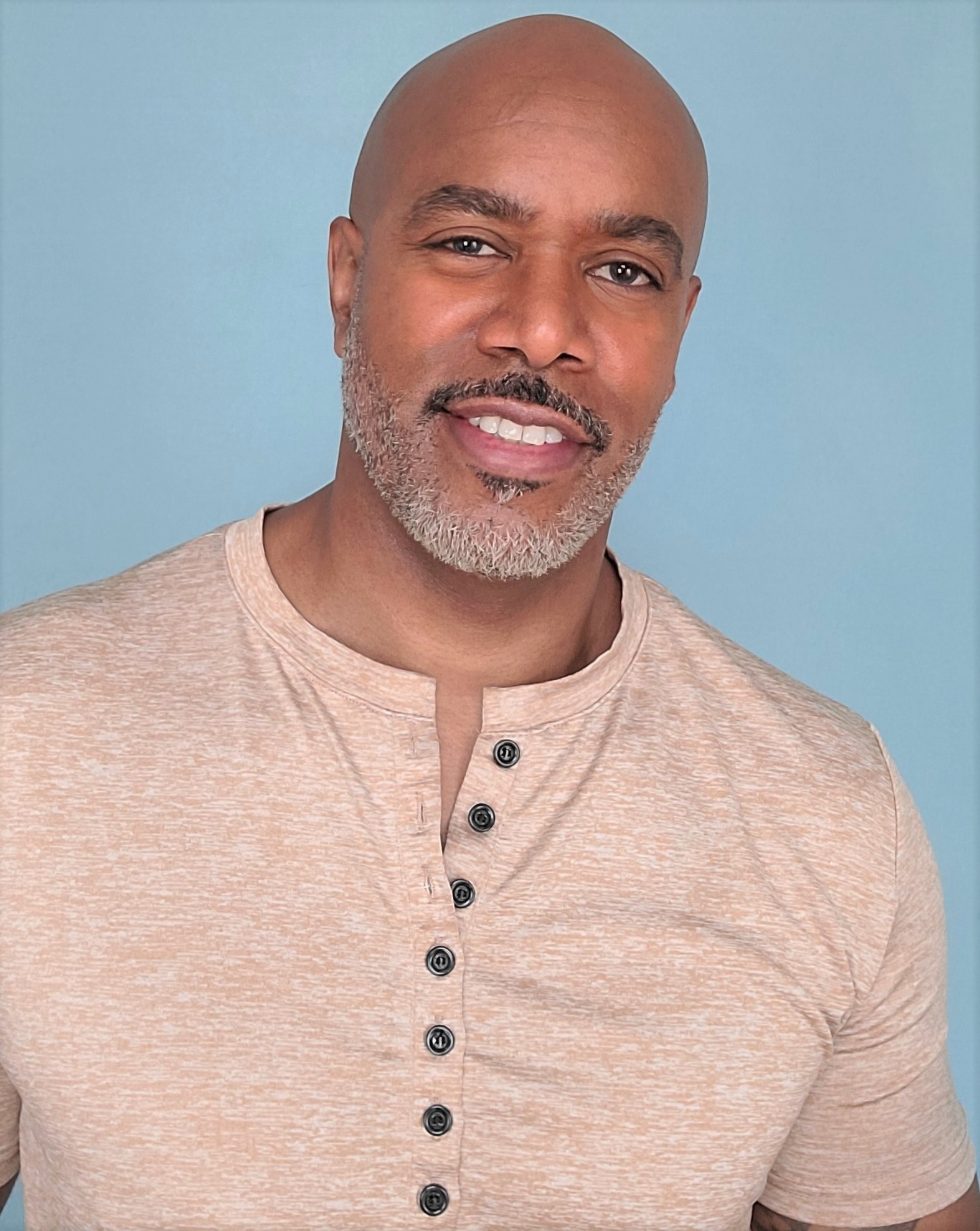 actor Asante Jones large photo