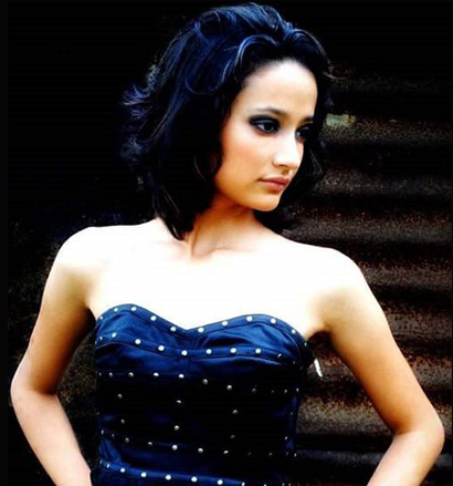 actor Andrea Tariang large photo