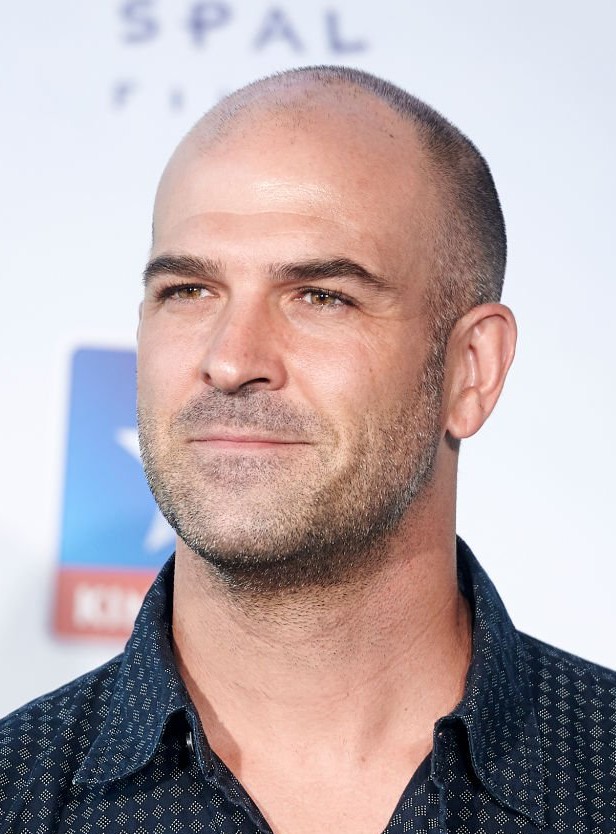 actor Mario Mayo large photo