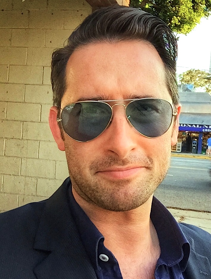 actor Mike Stern large photo