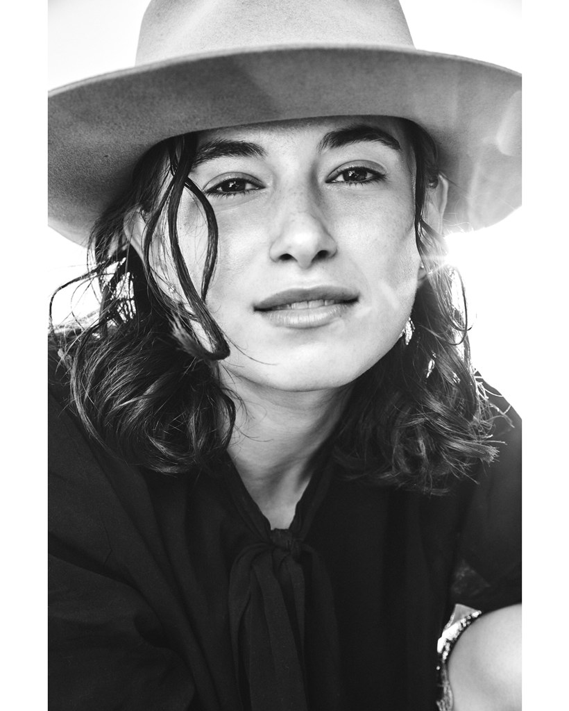 actor Kristina Cohen large photo