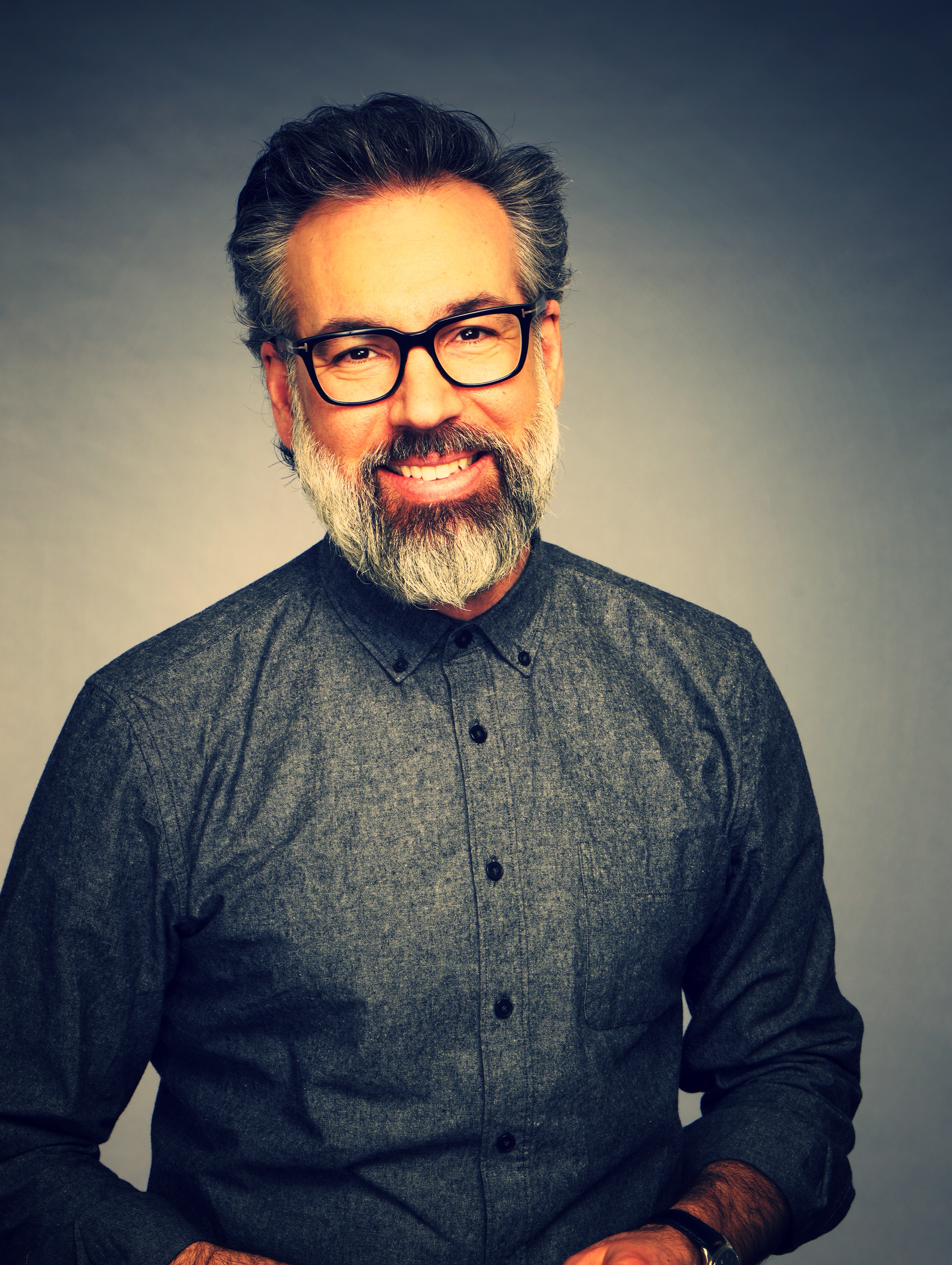 actor Lino DiSalvo large photo