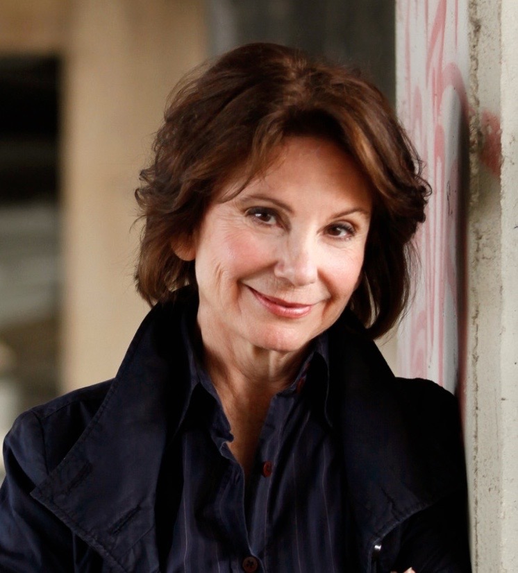 actor Carolyn Mignini large photo