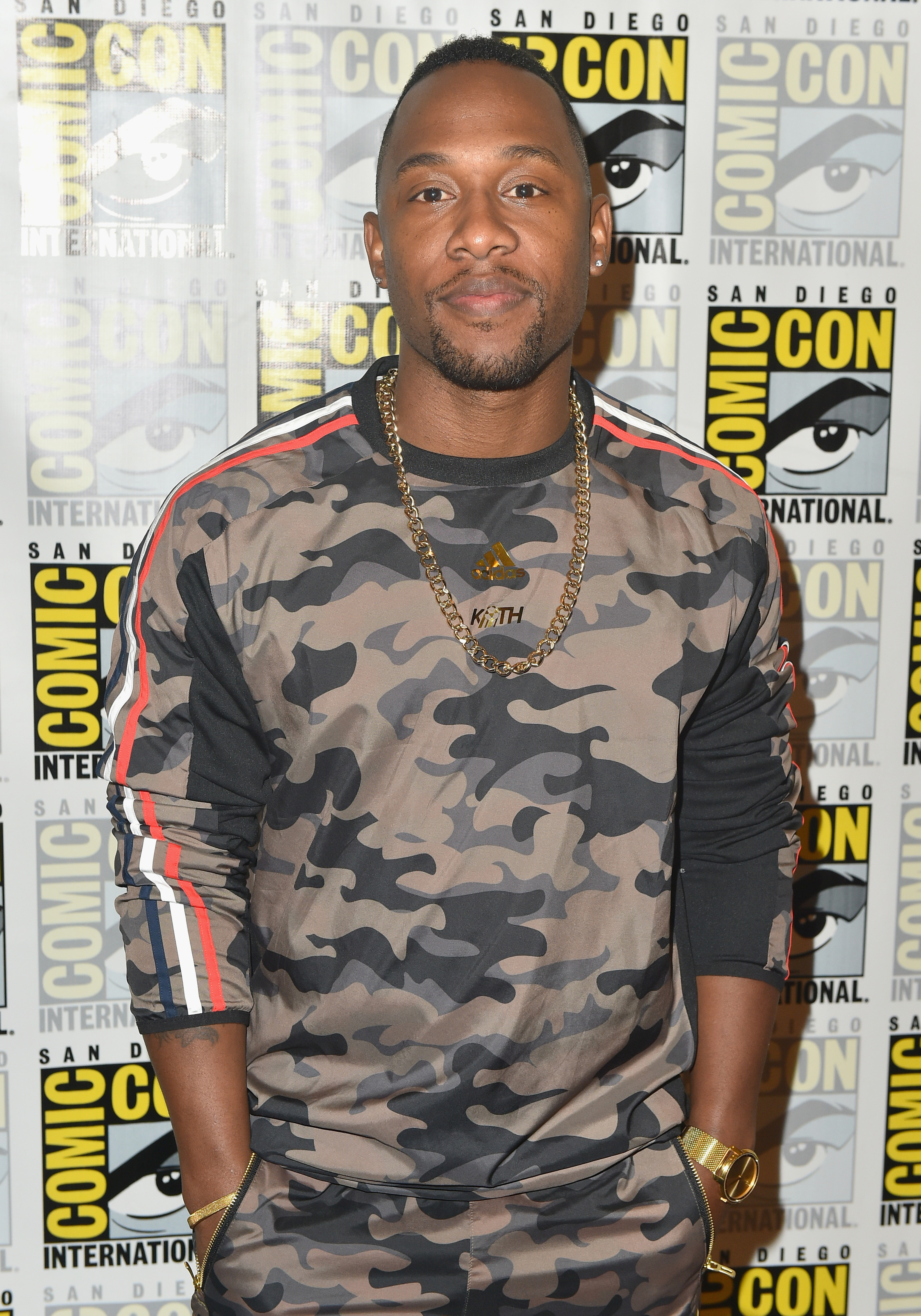 actor J. Lee large photo