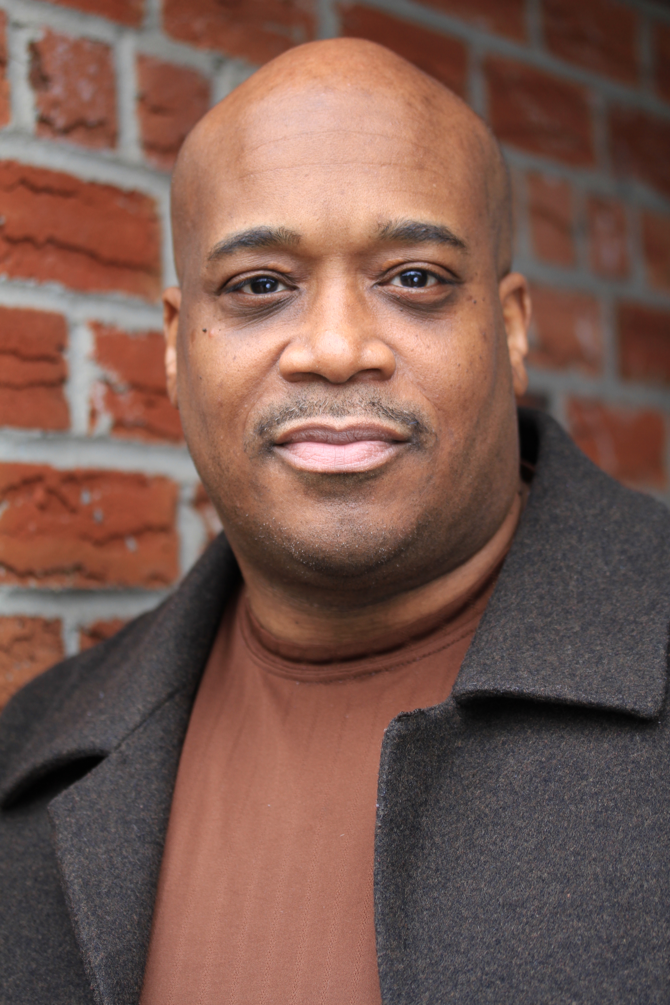 actor Kyle Moore large photo