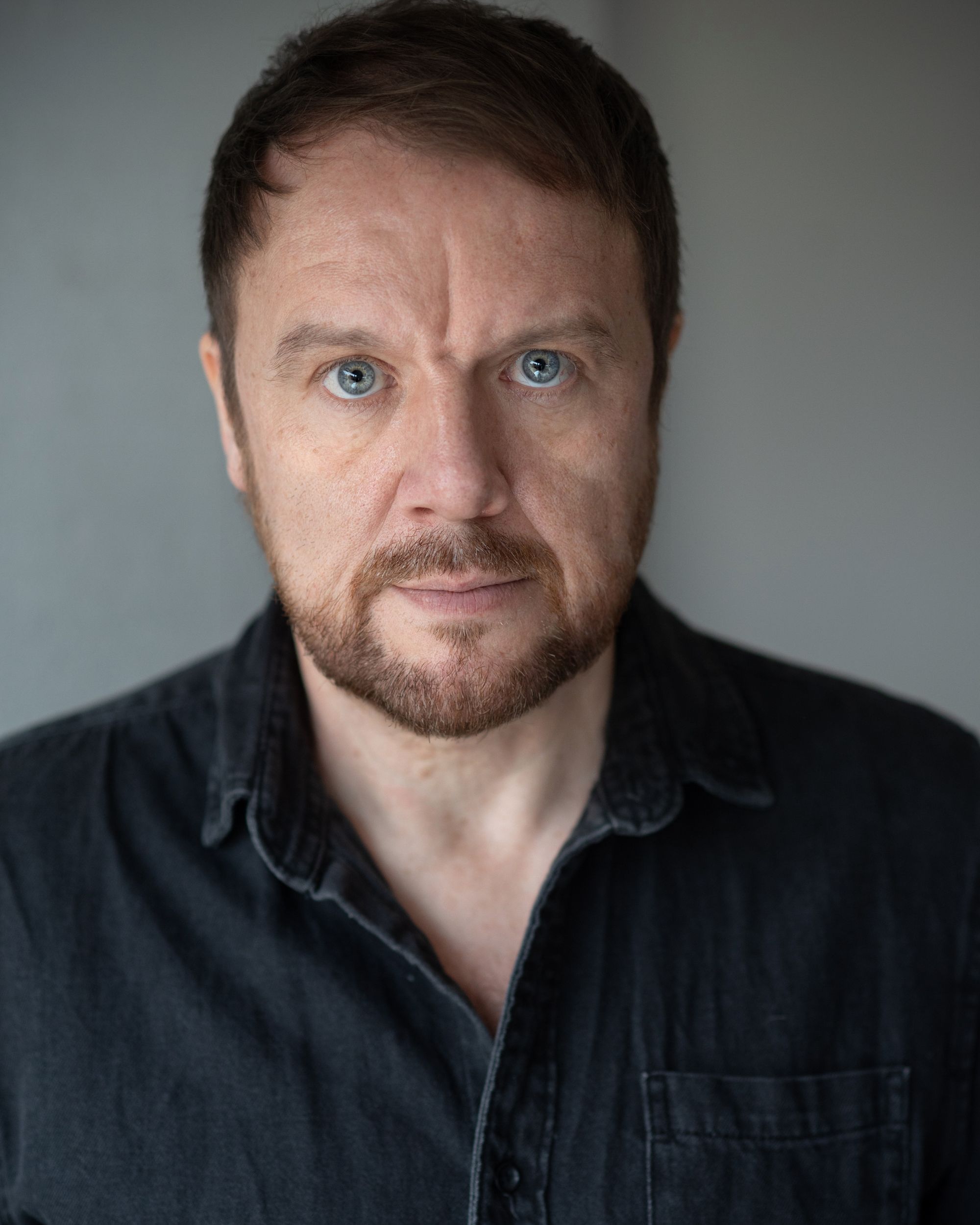 actor Russell Shaw large photo