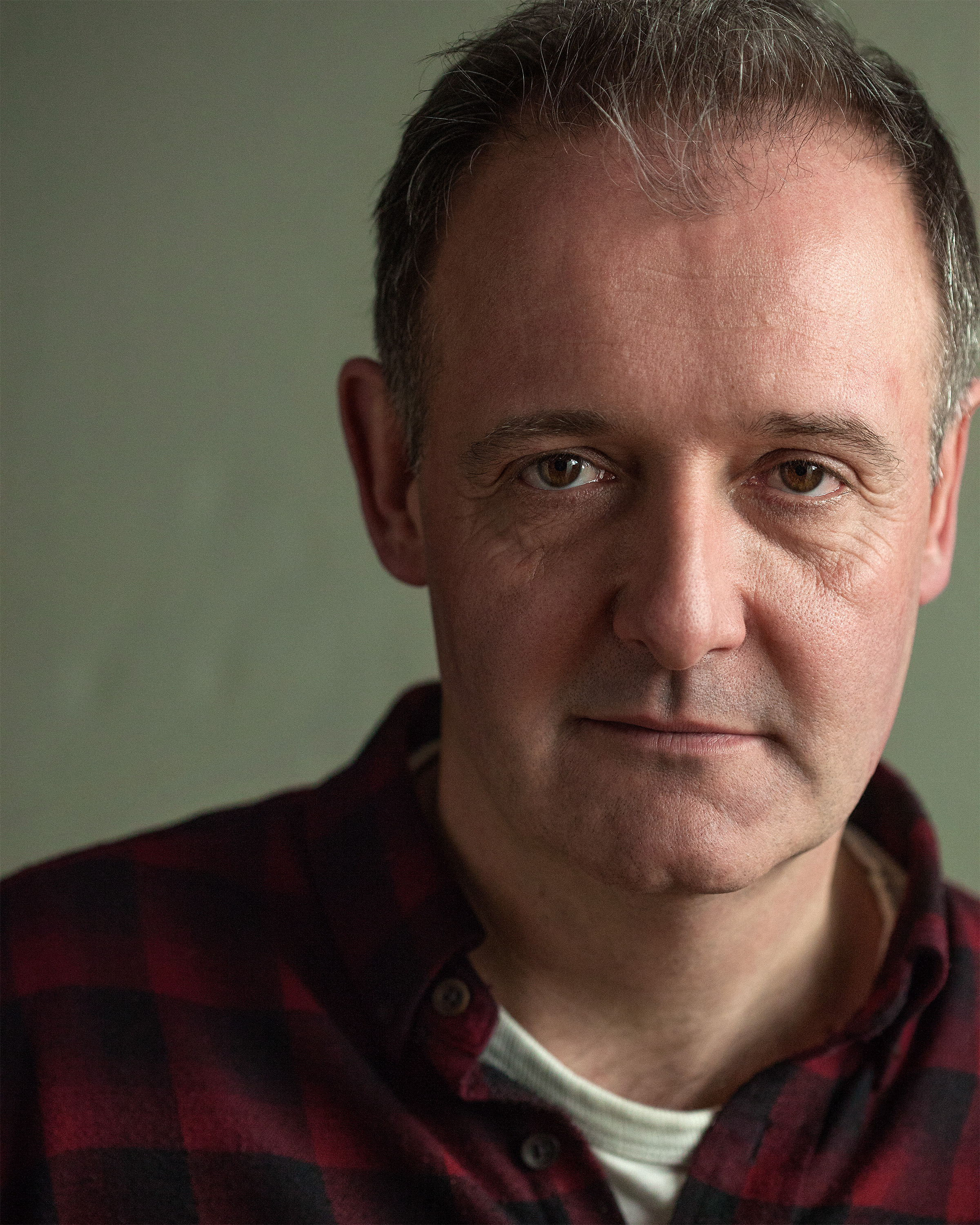 actor Colin Mace large photo