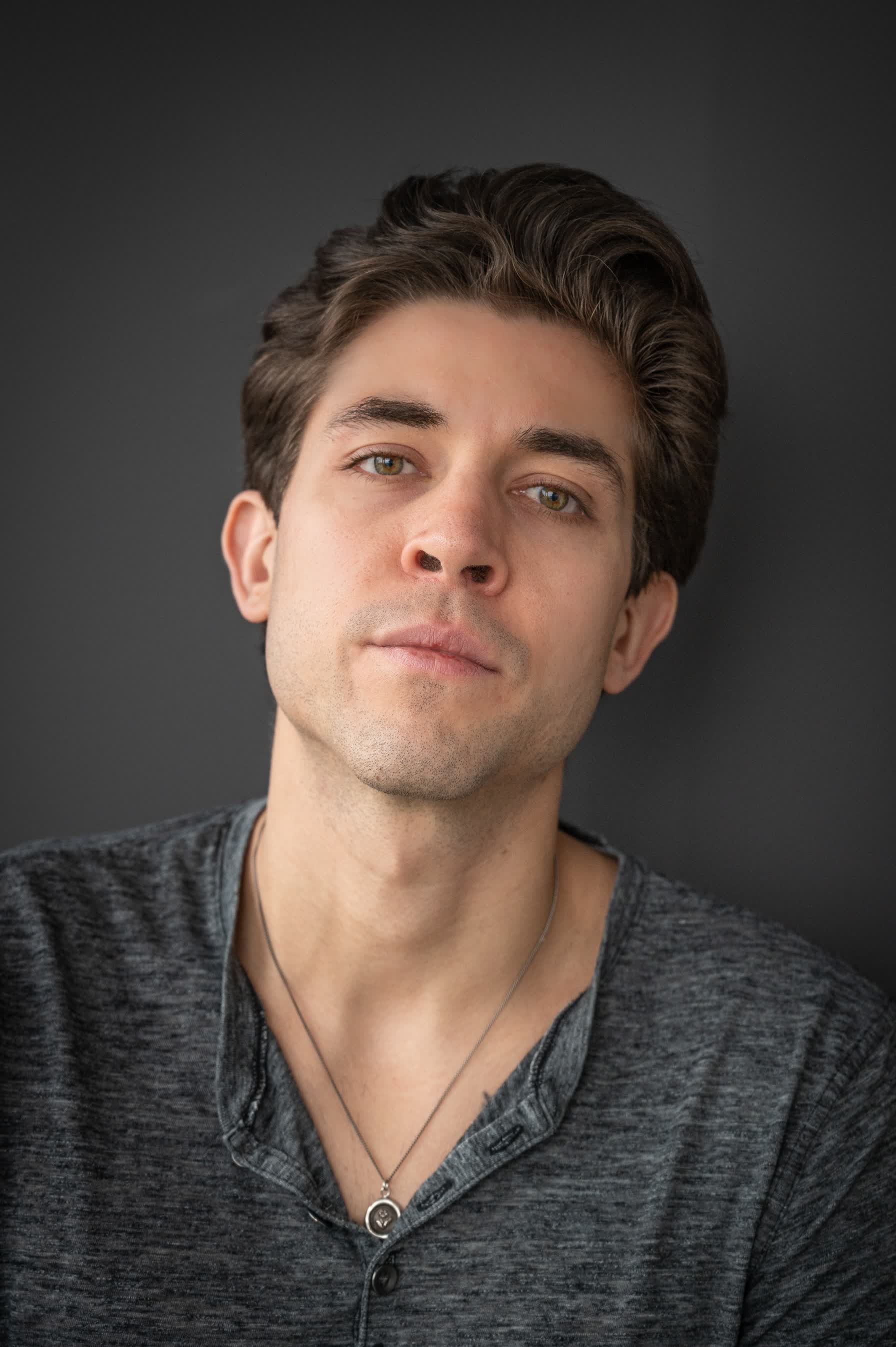 actor Malcolm Sparrow-Crawford large photo