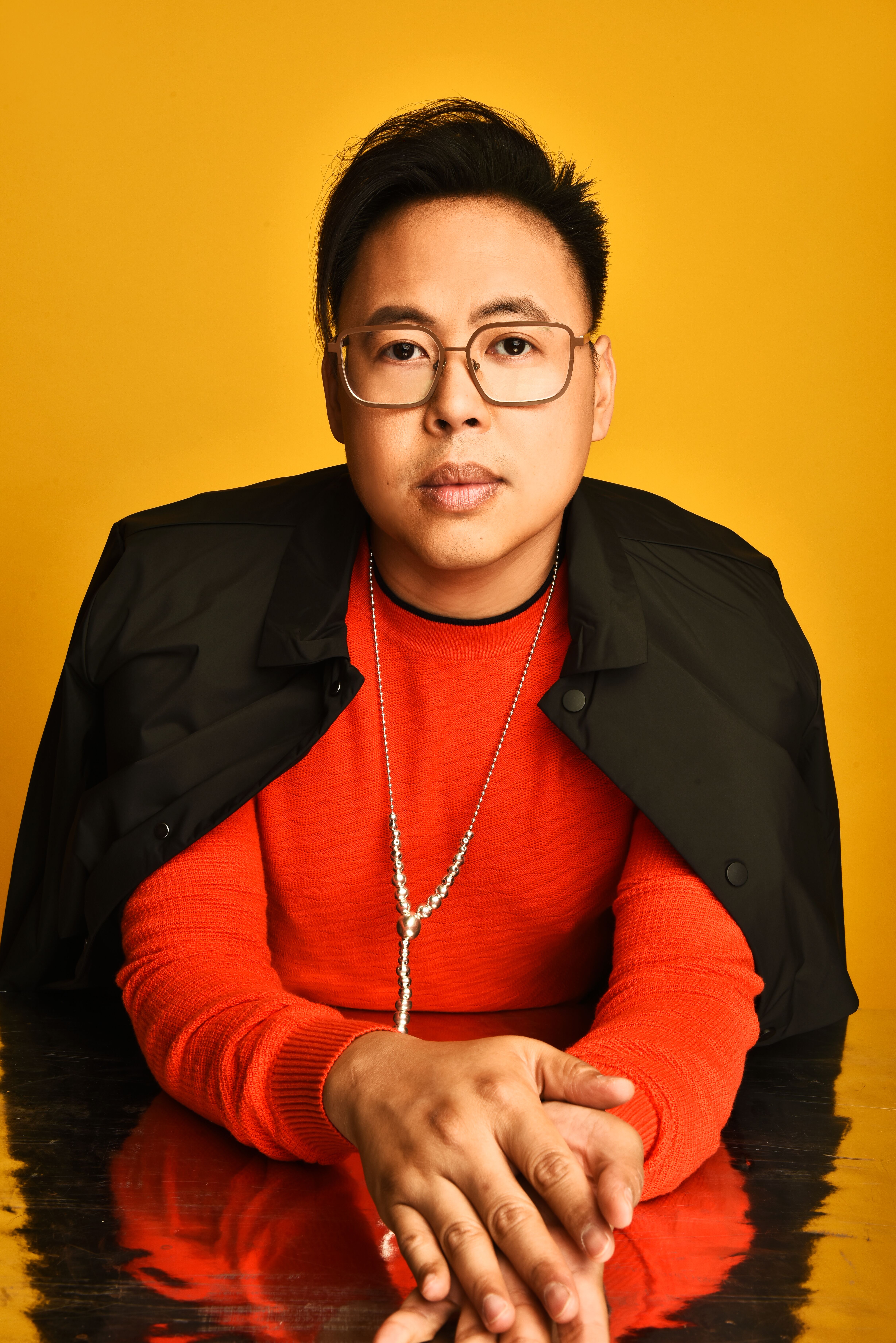 actor Nico Santos large photo