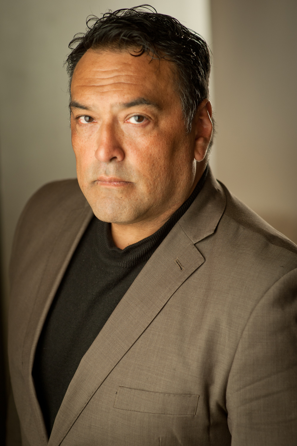 actor Dan Bradford large photo