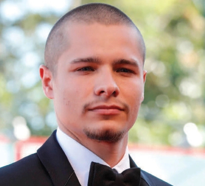 actor Toby Wallace large photo