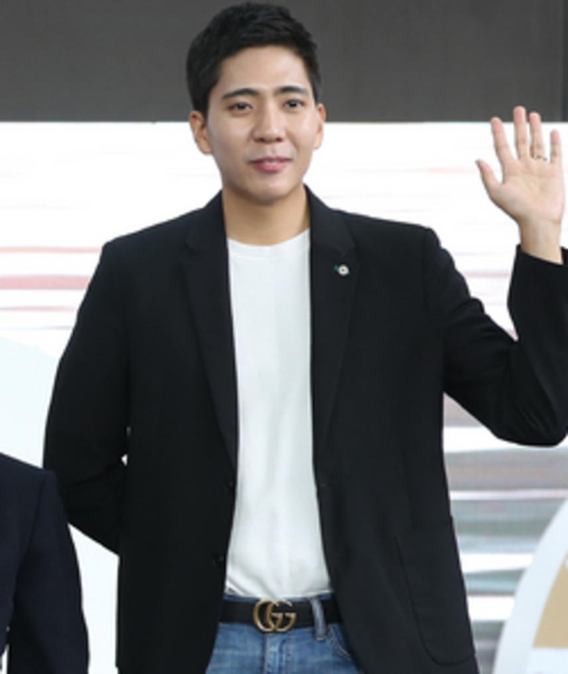 actor Seok-ho Shin large photo