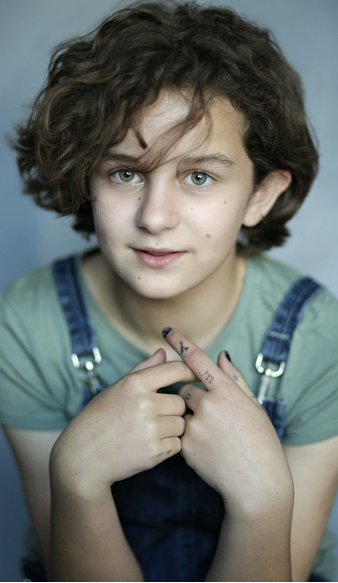 actor Eve Prenelle large photo